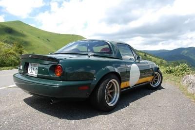 MX5greenwidearchwats11.jpg